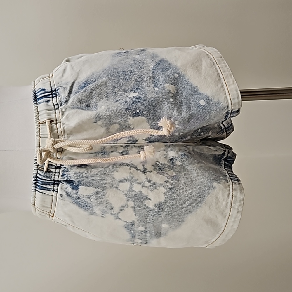 'Easel denim splatter shorts '